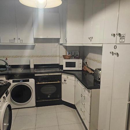 Habitacion Amplia Y Centrica En Piso Compartido ア・コルーニャ エクステリア 写真