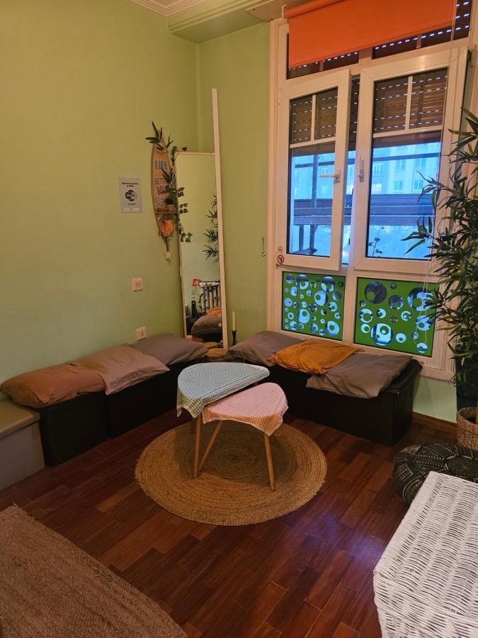 Habitacion Amplia Y Centrica En Piso Compartido ア・コルーニャ エクステリア 写真